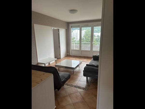 Colocation / Appartement 4 pièces de 72 m², Saint-Étienne, Rue Marcel Sembat / Photo 5