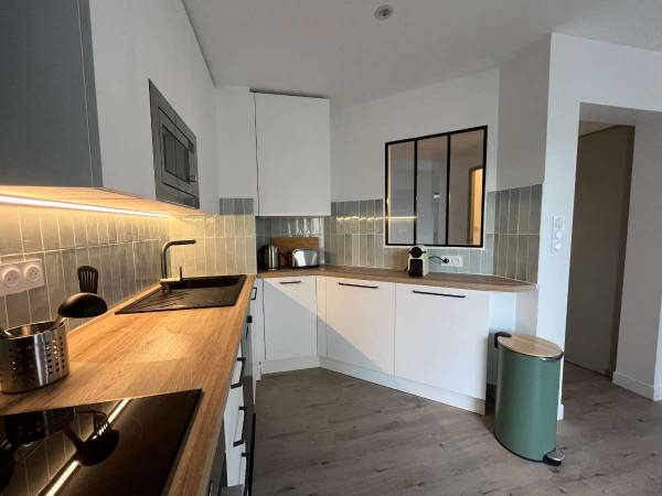 Location / Appartement 4 pièces de 77 m², Toulouse, Rue Benjamin Baillaud / Photo 7