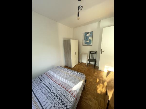 Coliving / Appartement 4 pièces de 61 m², Fontaine, Rue Joseph Bertoin / Photo 2