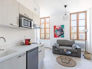 Rental / 1-bedroom flat · 18 m², Marseille, Rue de Rome