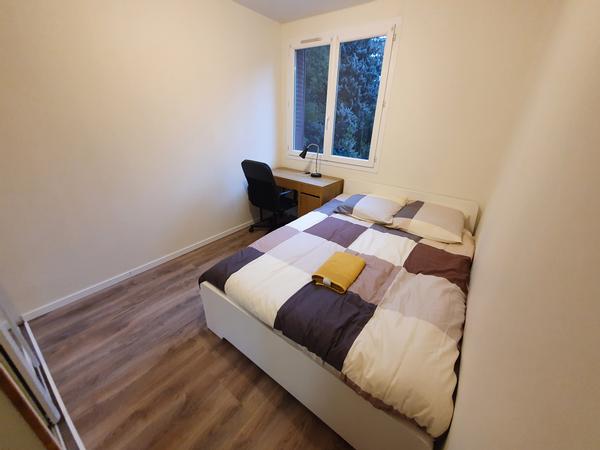 Colocation / Appartement 4 pièces de 65 m², Grenoble, Rue Federico Garcia Lorca / Photo 7