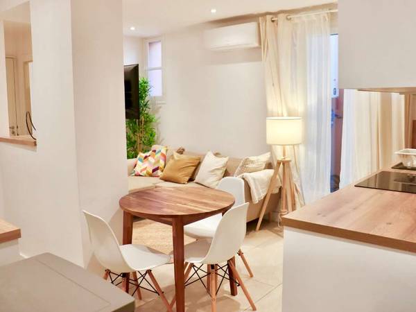 Colocation / Appartement 5 pièces de 75 m², Toulon, Avenue General Henri Nogues / Photo 2