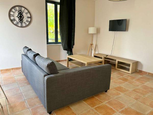 Colocation / Appartement 4 pièces de 114 m², Toulon, Impasse Jeanne Jugan / Photo 2