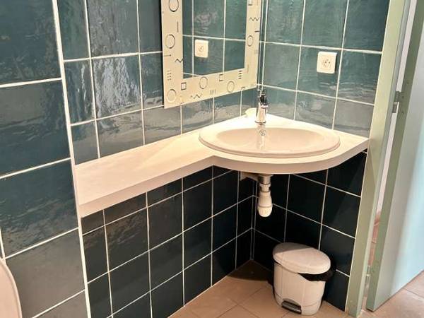 Colocation / Appartement 4 pièces de 114 m², Toulon, Impasse Jeanne Jugan / Photo 8