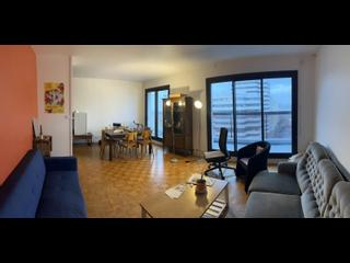 Colocation / Duplex 5 pièces de 108 m², Bordeaux, Esplanade Charles de Gaulle