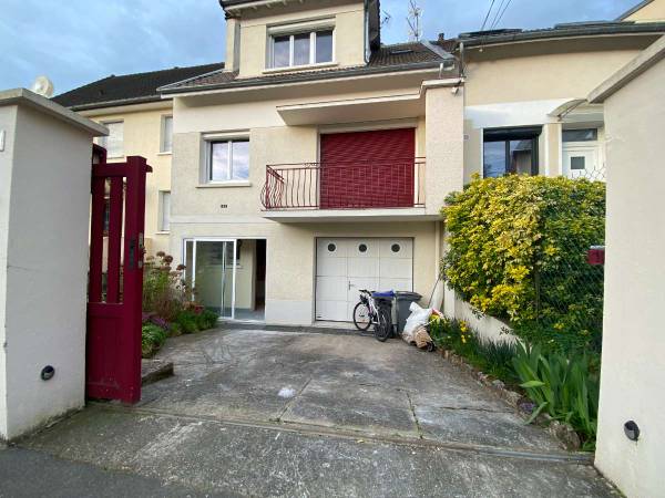 Colocation / Maison 6 pièces de 100 m², Sartrouville, Rue Molière / Photo 2