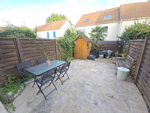 Colocation / Maison 4 pièces de 97 m², Montreuil, Rue Gerard de Nerval / Photo 2