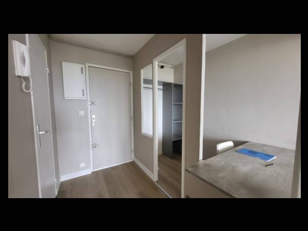 Location / Appartement 1 pièce de 38 m², Le Havre, 70 Avenue du 8 Mai 1945 / Photo 9