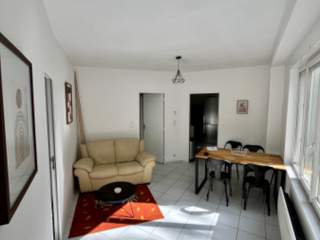 Colocation / Appartement 4 pièces de 63 m², Angers, Rue Kléber