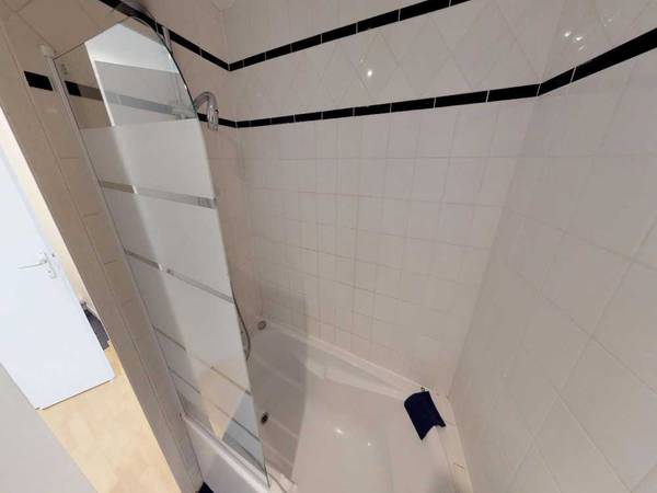 Flatsharing / 4-bedroom flat · 70 m², Lille, Rue Jeanne d'Arc / Photo 9