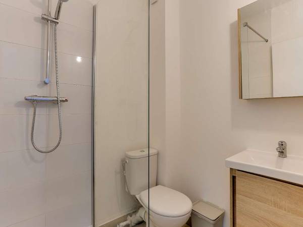 Coliving / Maison 10 pièces de 210 m², Rennes, Rue Pierre Legrand / Photo 2