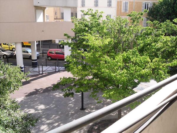 Colocation / Appartement 6 pièces de 100 m², Marseille, Rue De Lodi / Photo 2