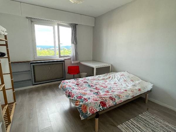 Colocation / Appartement 5 pièces de 103 m², Strasbourg / Photo 3
