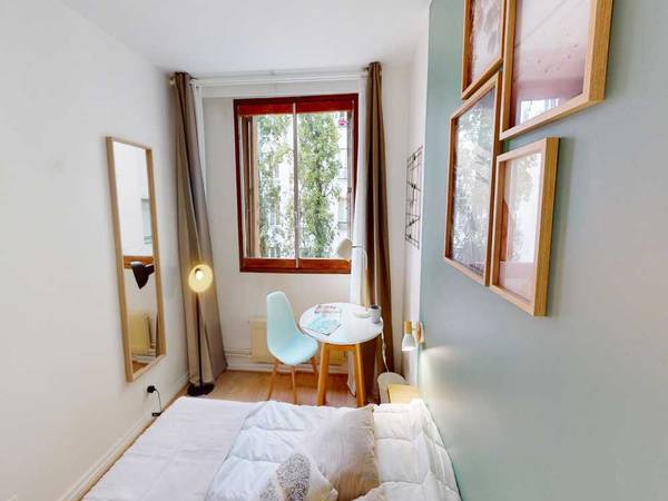 Colocation / Appartement 4 pièces de 70 m², Paris, Rue François Villon / Photo 2