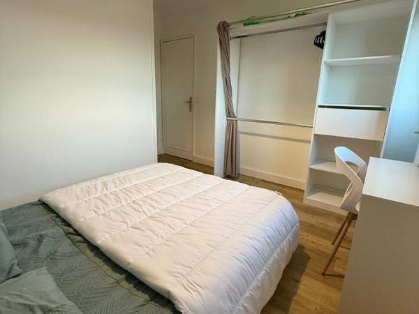 Colocation / Appartement 5 pièces de 75 m², Toulouse, Allée de Bellefontaine / Photo 2