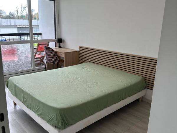 Colocation / Appartement 5 pièces de 92 m², Pessac, Allée des Mimosas / Photo 8