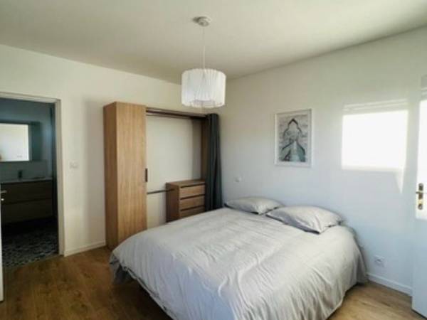 Colocation / Maison 9 pièces de 235 m², Orléans, Rue de la Cigogne / Photo 4