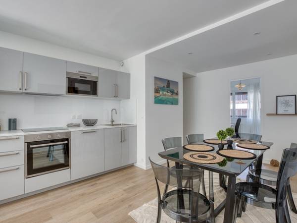 Colocation / Appartement 7 pièces de 110 m², Reims, Esplanade Fléchambault / Photo 2