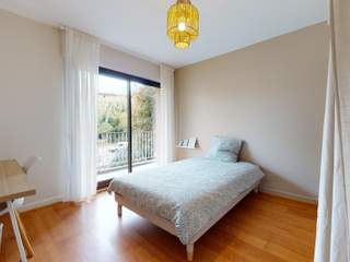 Colocation / Appartement 6 pièces de 139 m², Grenoble, Bis Avenue Jean Perrot