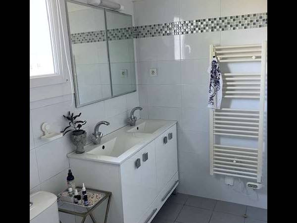 Colocation / Maison 4 pièces de 90 m², Mérignac, Avenue des Frères Lumière / Photo 3