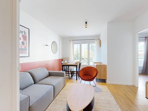 Colocation / Appartement 5 pièces de 87 m², Villeurbanne, 68 Avenue Général Leclerc, / Photo 2