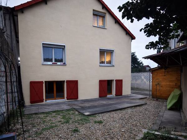 Colocation / Maison 3 pièces de 58 m², Villeneuve-Saint-Georges, Rue Jean-Jacques Rousseau / Photo 3