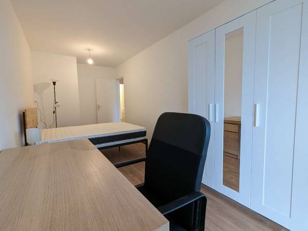 Colocation / Appartement 6 pièces de 97 m², Rennes, Rue de Brest / Photo 2