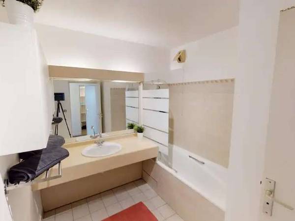 Colocation / Appartement 6 pièces de 96 m², Lyon, Rue Cavenne / Photo 10