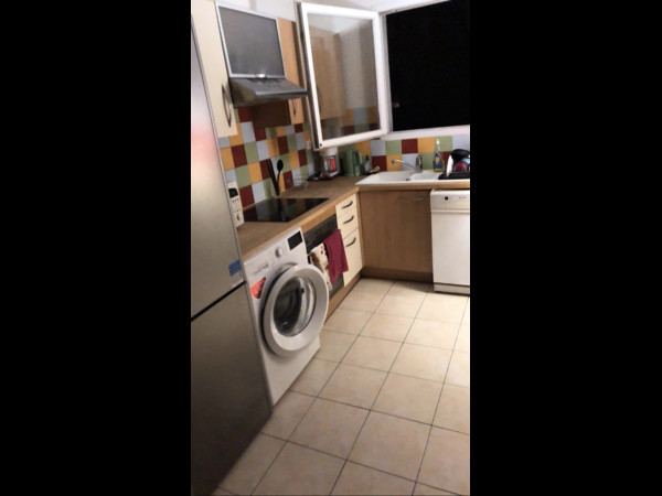 Colocation / Appartement 4 pièces de 80 m², Aubervilliers, Rue Du Landy / Photo 2