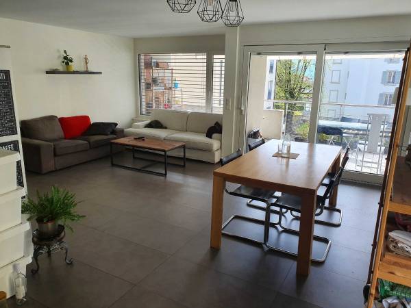 Colocation / Appartement 5 pièces de 116 m², Lausanne, Rue des Crêtes / Photo 2