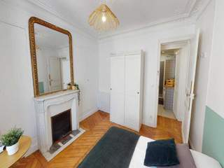 Flatsharing / 4-bedroom flat · 80 m², Paris, Rue de Turin