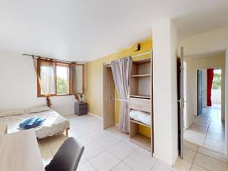 Room share / 5 rooms apartment · 94 m², Avignon, Bis Avenue de la Trillade