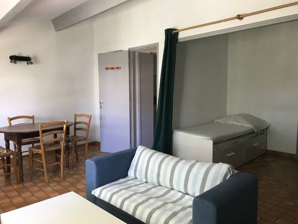 Location / Studio, Arles / Photo 2