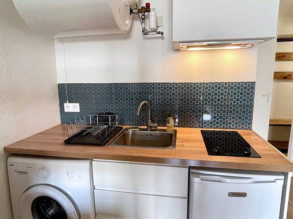Location / Appartement 1 pièce de 25 m², Bordeaux, Rue Pierre Loti / Photo 2