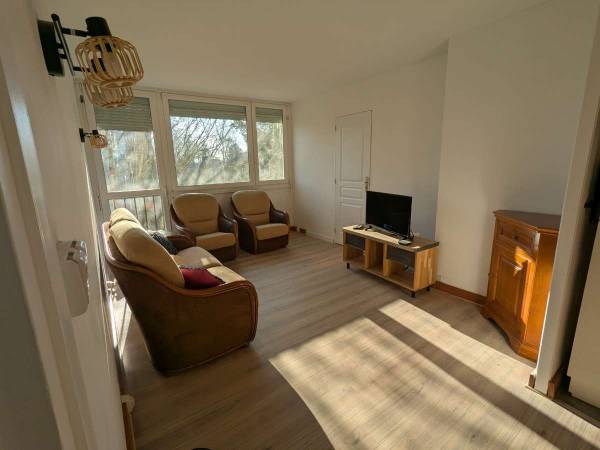 Colocation / Appartement 4 pièces de 68 m², Lille, Avenue Marx Dormoy / Photo 2