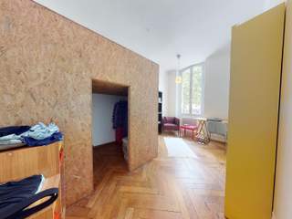 Colocation / Appartement 7 pièces de 126 m², Marseille, - 132 la Canebière