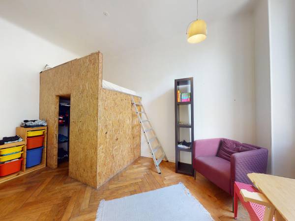Colocation / Appartement 7 pièces de 126 m², Marseille, - 132 la Canebière / Photo 2