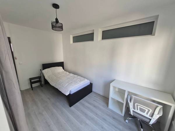 Chambre chez l'habitant / Appartement 1 pièce, Montigny-le-Bretonneux / Photo 2