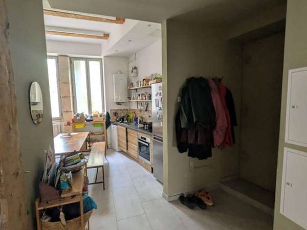 Colocation / Appartement 4 pièces de 70 m², Marseille, Rue de l'Arc / Photo 2