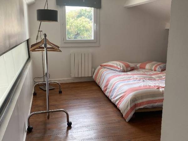 Homestay / 1-bedroom house · 20 m², Marseille, Avenue Védrines / Photo 2
