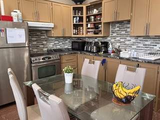 Colocation / Appartement 5 pièces de 550 m², Montréal, Rue Cartier