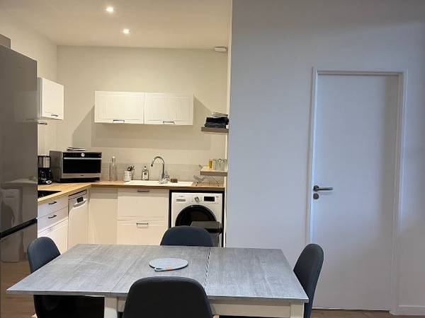 Colocation / Appartement 5 pièces de 90 m², Bourg-en-Bresse, Avenue de Mâcon / Photo 2