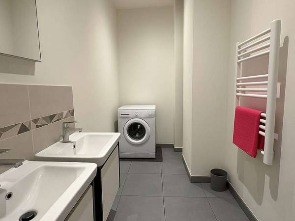 Colocation / Appartement 3 pièces de 90 m², Saint-Étienne, Place Ferdinand Buisson / Photo 5