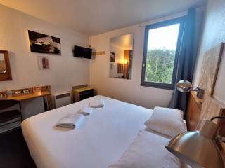 Flatsharing / 10-bedroom mansion · 2000 m², Mérignac, Avenue John Fitzgerald Kennedy