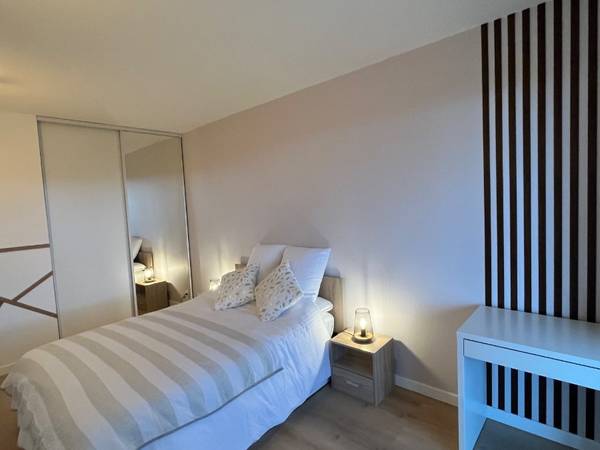 Colocation / Appartement 4 pièces de 67 m², Écully, Chemin de la Vernique / Photo 10