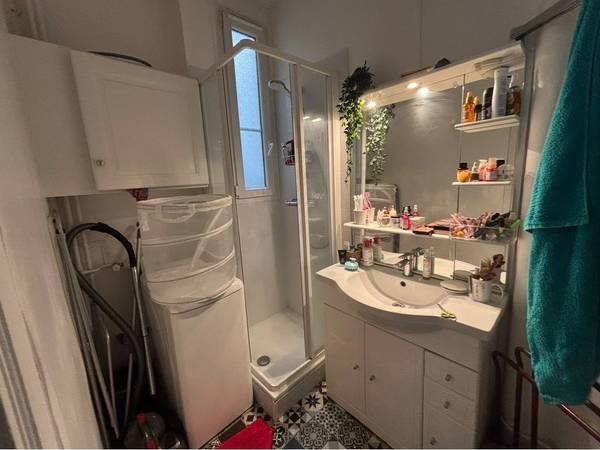Sous-location / Appartement 2 pièces de 45 m², Paris, Rue Maillard / Photo 4