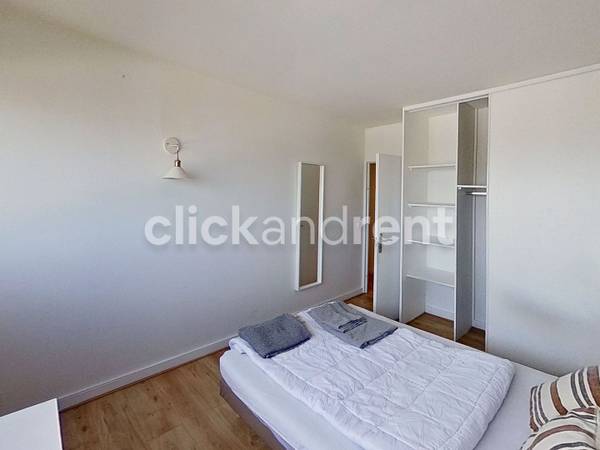 Colocation / Appartement 4 pièces de 77 m², Fontenay-sous-Bois / Photo 2