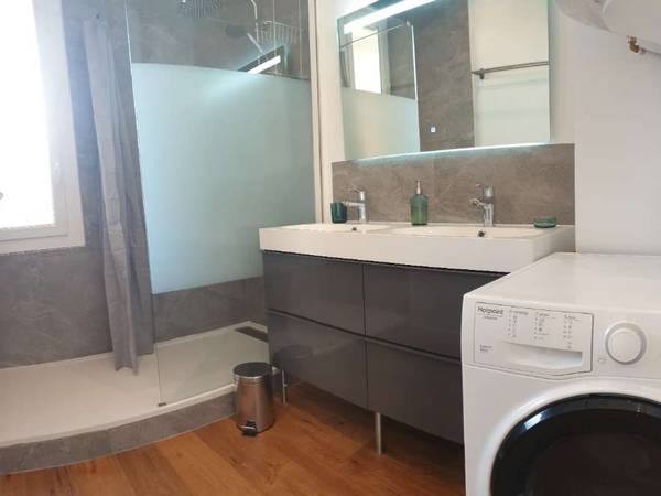 Colocation / Appartement 4 pièces de 68 m², Marseille, Boulevard Sakakini / Photo 6