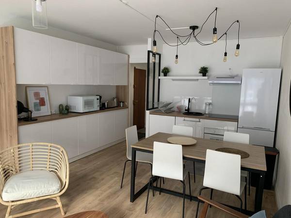 Colocation / Appartement 6 pièces de 98 m², Reims, Rue du Châtelet / Photo 2