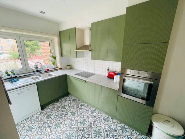 Colocation / Maison 7 pièces de 212 m², Anderlecht, Avenue Venizelos / Photo 2